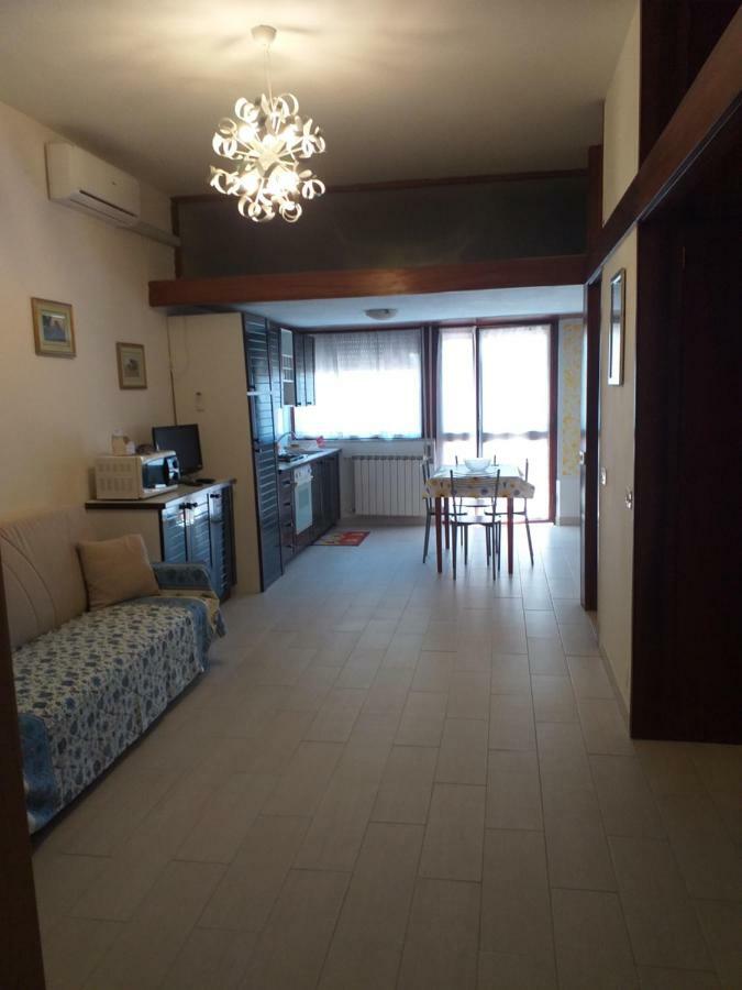 Appartamento Marina Marina Di Carrara Exterior foto